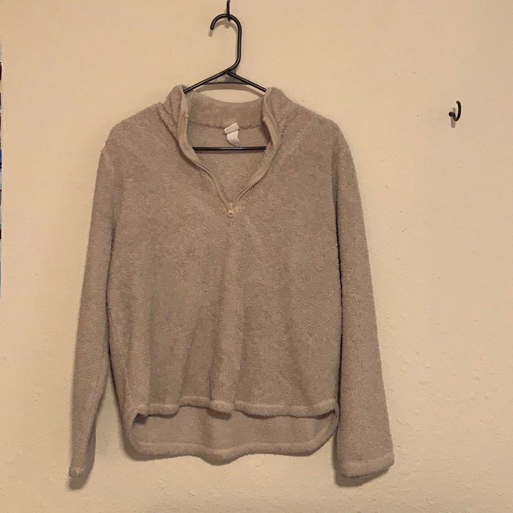 H&M Cream Sweatshirt